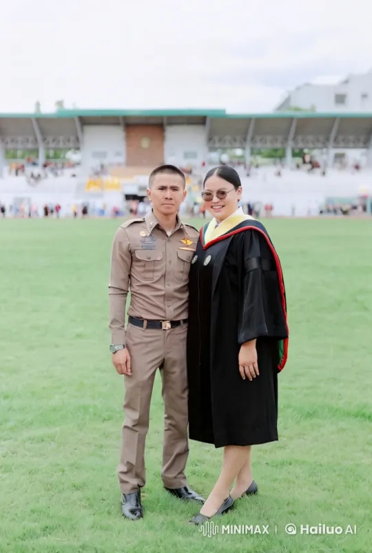 Stadium Martial Arts Display: Police vs. Cadet Combat Choreography – AI Generated Video | Hailuo AI