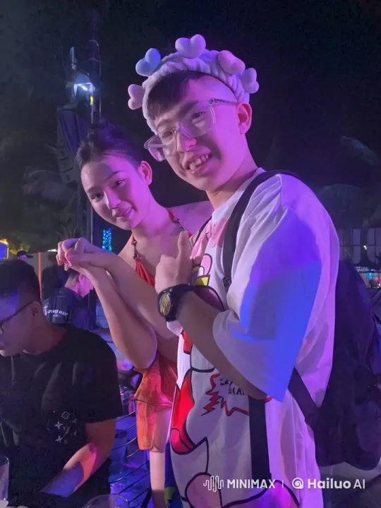 Young Group Enthusiastically Watches Kungfu Ai Show – AI Generated Video | Hailuo AI