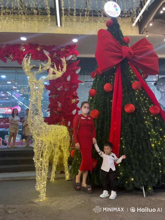 Holiday Cheer Meets Martial Arts in Live2D Animation – AI Generated Video | Hailuo AI