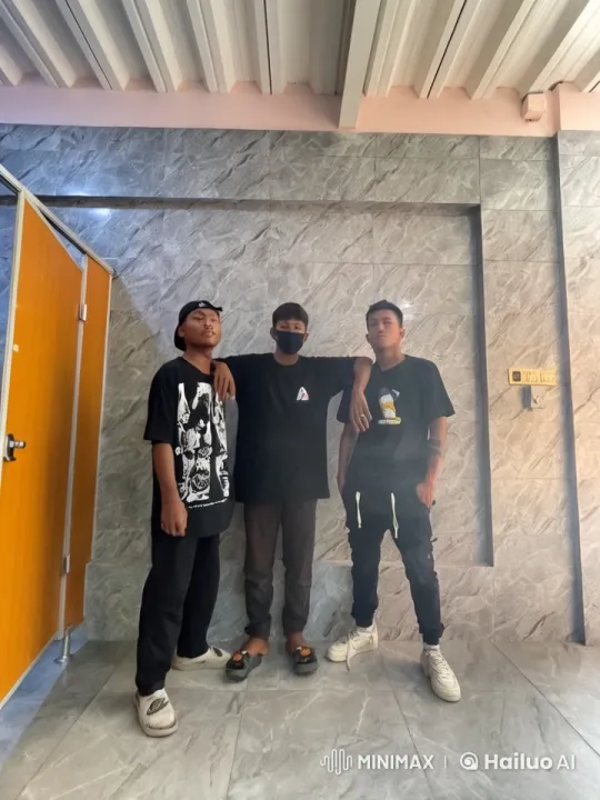 Three Men Demonstrate Martial Arts and Knife Fighting Skills in a Confined Space – AI Generated Video | Hailuo AI