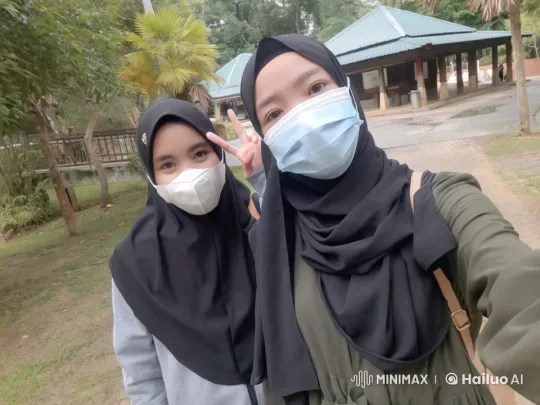 Women in Hijabs Perform Martial Arts in Serene Park – AI Generated Video | Hailuo AI