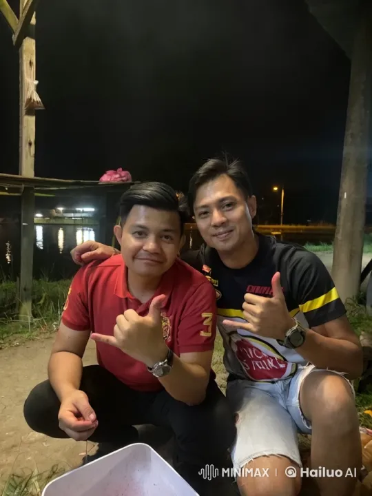 Energetic Kungfu Fight Between Friends in Outdoor Setting – AI Generated Video | Hailuo AI