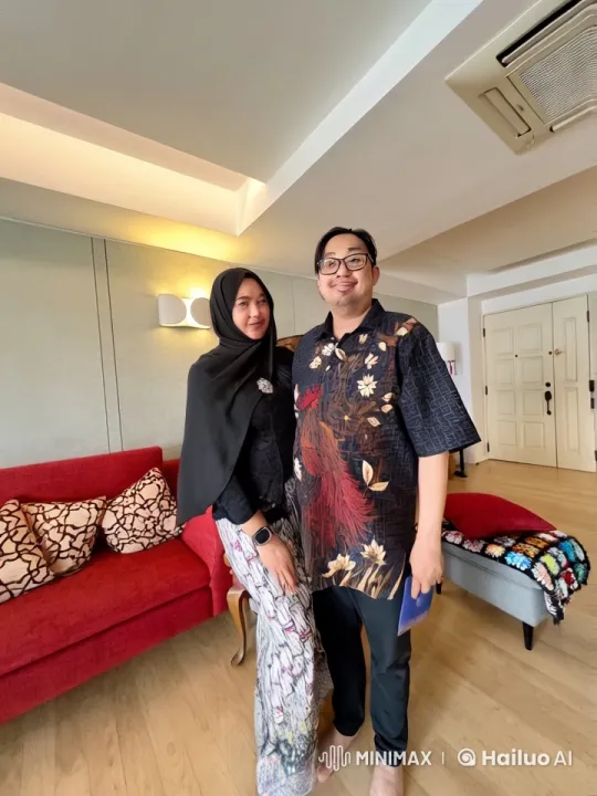 Shaolin Kungfu Warriors Battle in Modern Living Room – AI Generated Video | Hailuo AI