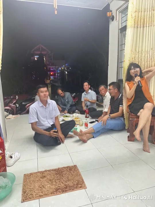 Casual Gathering Transforms into Intense Kung Fu Battle – AI Generated Video | Hailuo AI