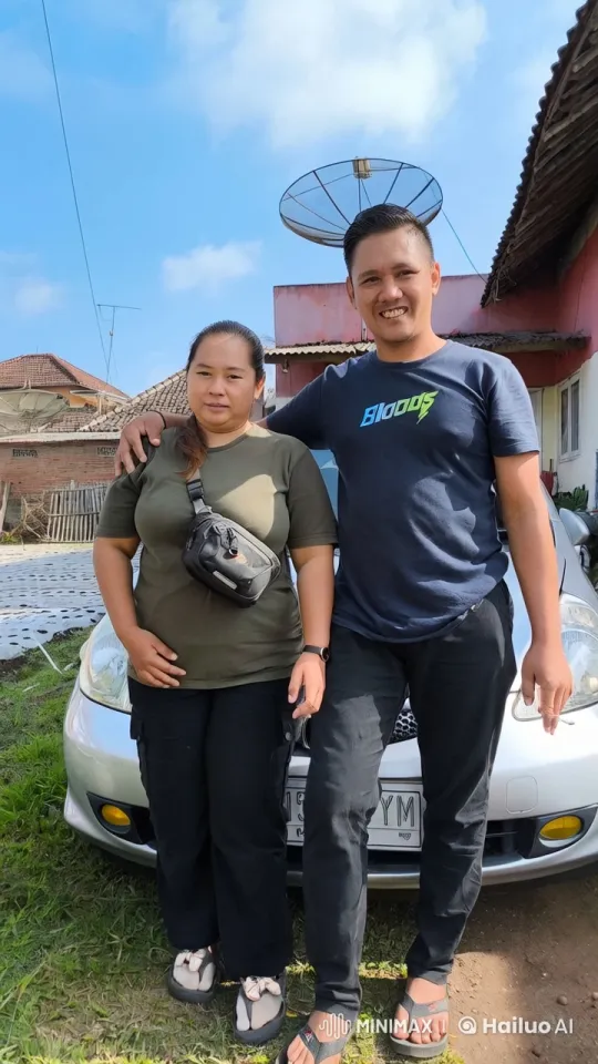 Couple Performs Dramatic Kungfu Fight in Rural Setting – AI Generated Video | Hailuo AI