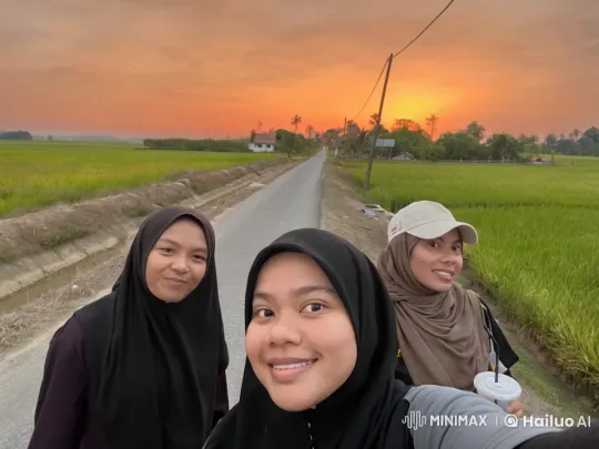 Rural Road Kungfu Fight Under Serene Sunset – AI Generated Video | Hailuo AI