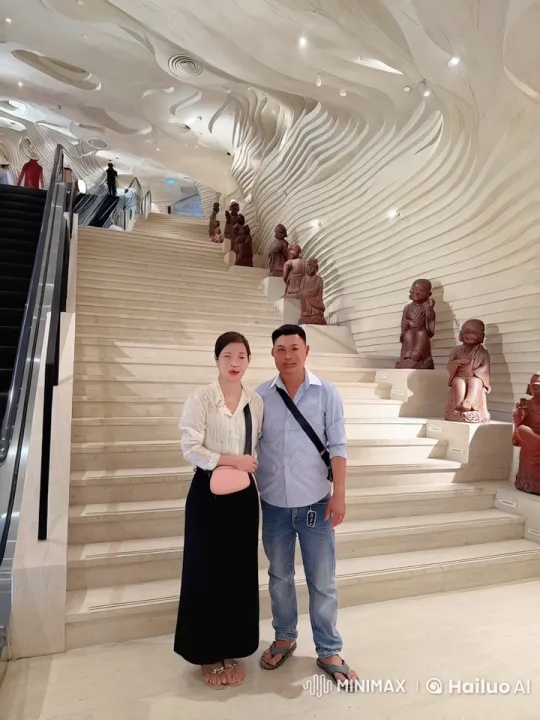 Martial Arts Performance on Elegant Staircase – AI Generated Video | Hailuo AI