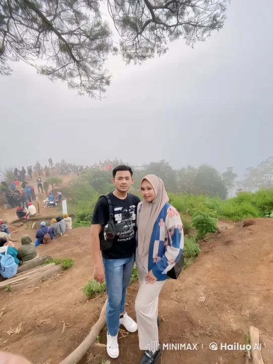 Couple Practicing Kung Fu on Misty Hilltop – AI Generated Video | Hailuo AI