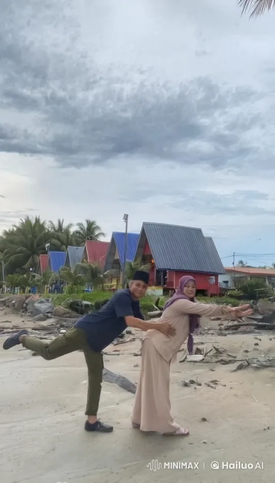 Kungfu Fight on Tropical Beach with Colorful Houses – AI Generated Video | Hailuo AI