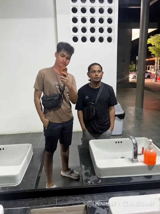 Friends Perform Impromptu Kung Fu in Restroom – AI Generated Video | Hailuo AI