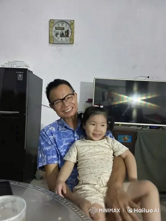 Man and Child in Cozy Domestic Setting – AI Generated Video | Hailuo AI