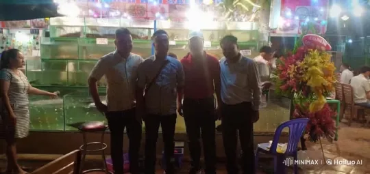 Kung Fu Masters Display Skills in Seafood Market – AI Generated Video | Hailuo AI
