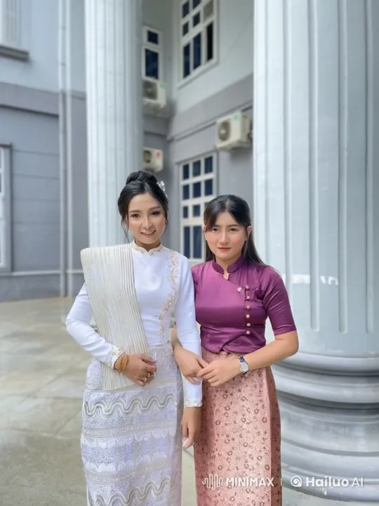 Traditional Dress Kung Fu Performance by Two Women – AI Generated Video | Hailuo AI