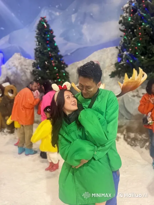 Couple Combines Kung Fu and Romance in Winter Wonderland – AI Generated Video | Hailuo AI