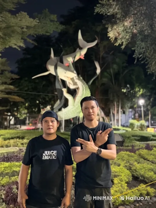Nighttime Garden Martial Arts Display – AI Generated Video | Hailuo AI