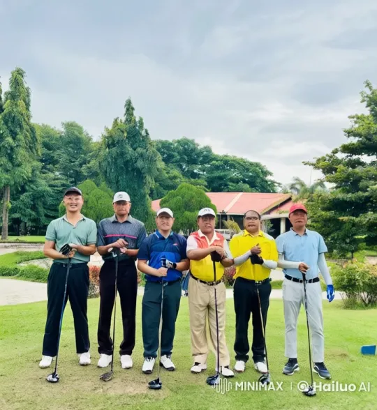 Golfers Transform into Kung Fu Fighters – AI Generated Video | Hailuo AI