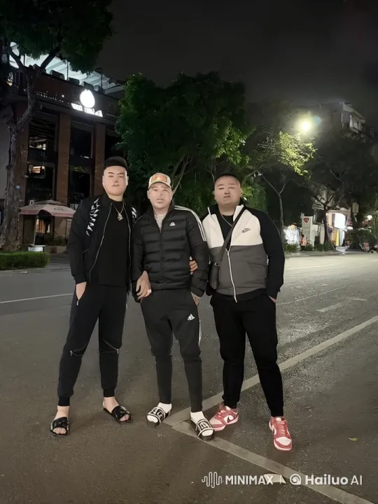 Kungfu Combat: Punching and Jumping Kicks – AI Generated Video | Hailuo AI