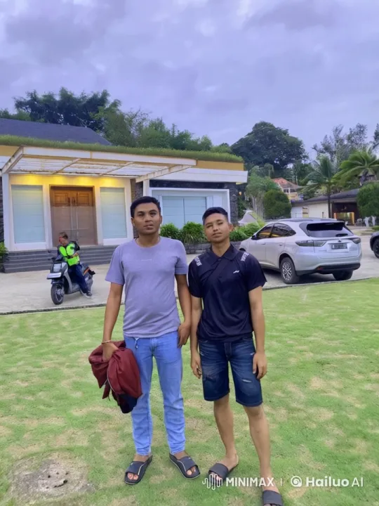 Dynamic Kung Fu Display in Garden Setting – AI Generated Video | Hailuo AI