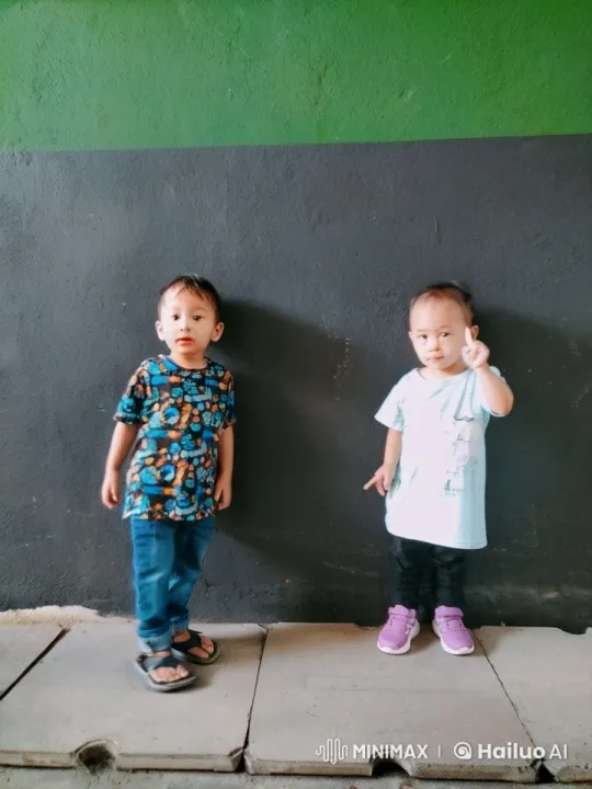 Children Practice Kung Fu with Enthusiasm – AI Generated Video | Hailuo AI