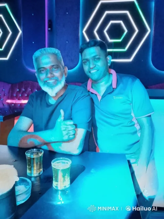 Neon-Lit Club Kungfu Fight and Friendship Toast – AI Generated Video | Hailuo AI