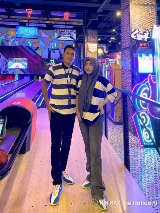 Kungfu Display in Lively Bowling Alley – AI Generated Video | Hailuo AI