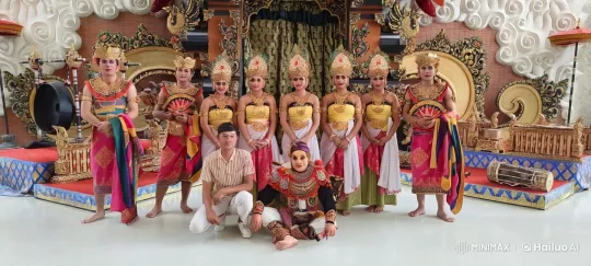 Balinese Performers Blend Tradition with Kung Fu Mastery – AI Generated Video | Hailuo AI