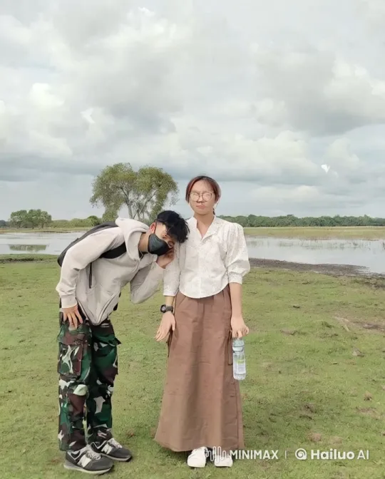 Kungfu Sparring on a Grass Field by a Lake – AI Generated Video | Hailuo AI