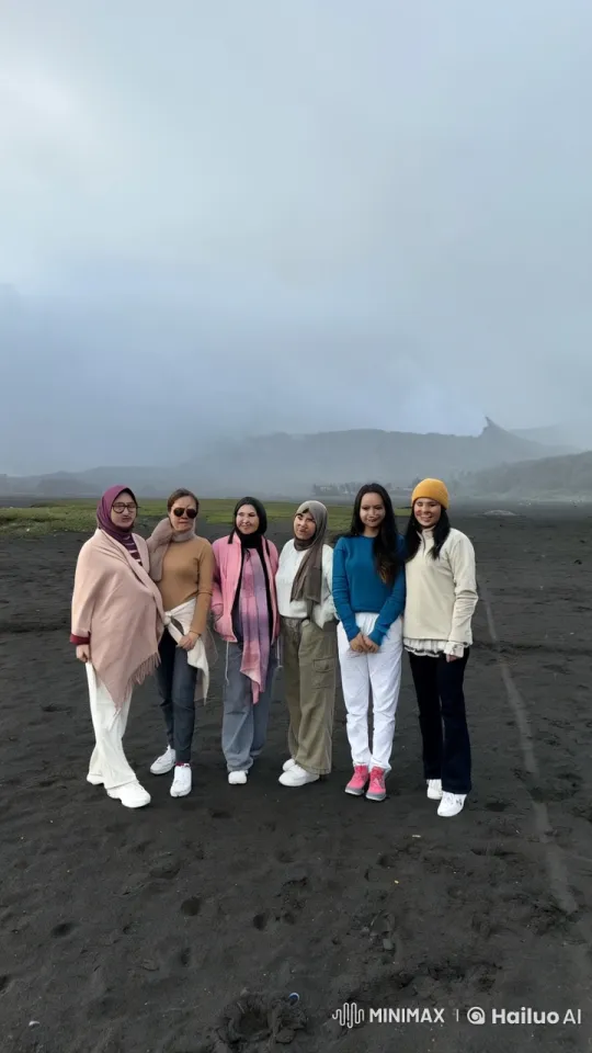 Friends Transform into Kungfu Fighters on Black Sand Beach – AI Generated Video | Hailuo AI