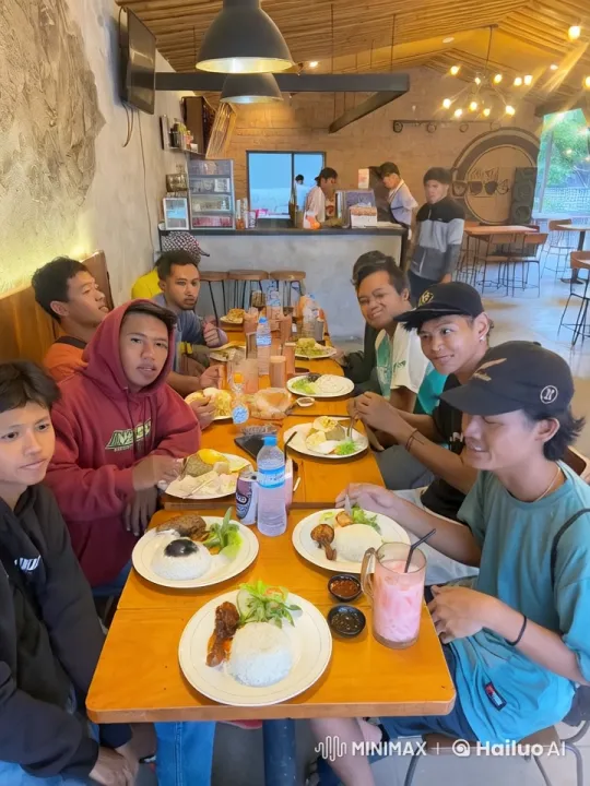 Friends Enjoy Dinner, Unexpected Kungfu Show Ensues – AI Generated Video | Hailuo AI