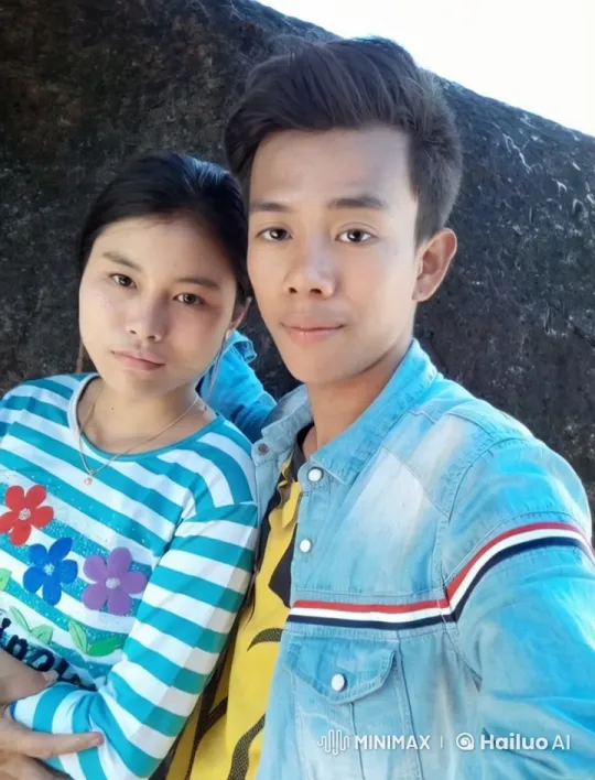Young Couple in Casual Cheerful Stance – AI Generated Video | Hailuo AI