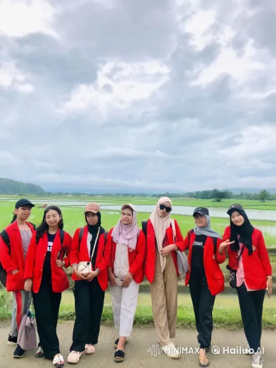 Energetic Kung Fu Display by Friends in Rice Fields – AI Generated Video | Hailuo AI