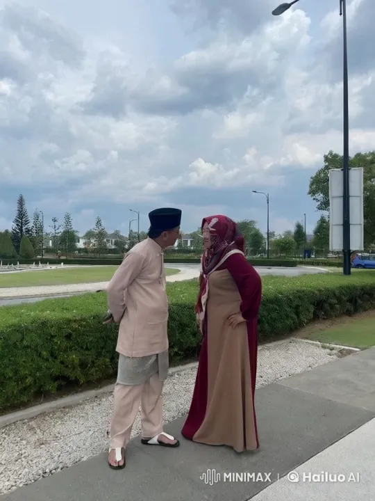 Traditional Attire Couple Practicing Kung Fu – AI Generated Video | Hailuo AI