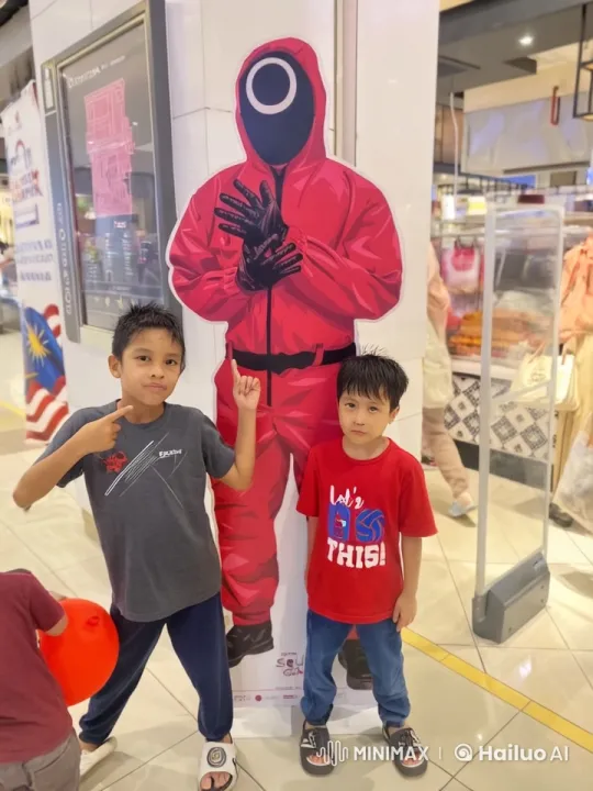 Boys Perform Kung Fu in Mall in Squid Game Style – AI Generated Video | Hailuo AI