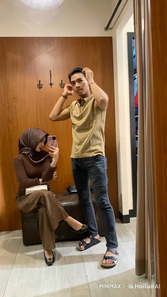 Kungfu Showdown in Elegant Dressing Room Setting – AI Generated Video | Hailuo AI