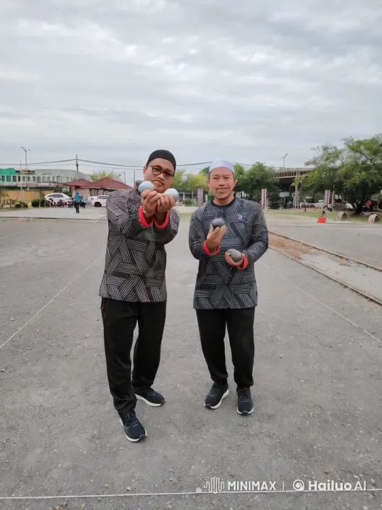 Kungfu Yoga: Calm Outdoor Practice Showcasing Coordination – AI Generated Video | Hailuo AI