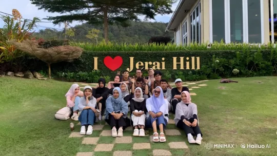 Kungfu Practitioners Showcase Skills at Jerai Hill – AI Generated Video | Hailuo AI