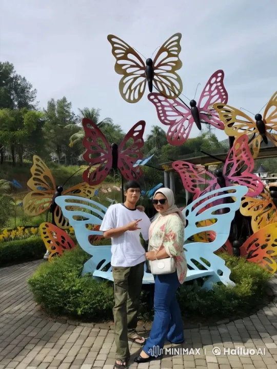 Kung Fu Practitioners Showcase Skills in Enchanted Butterfly Garden – AI Generated Video | Hailuo AI