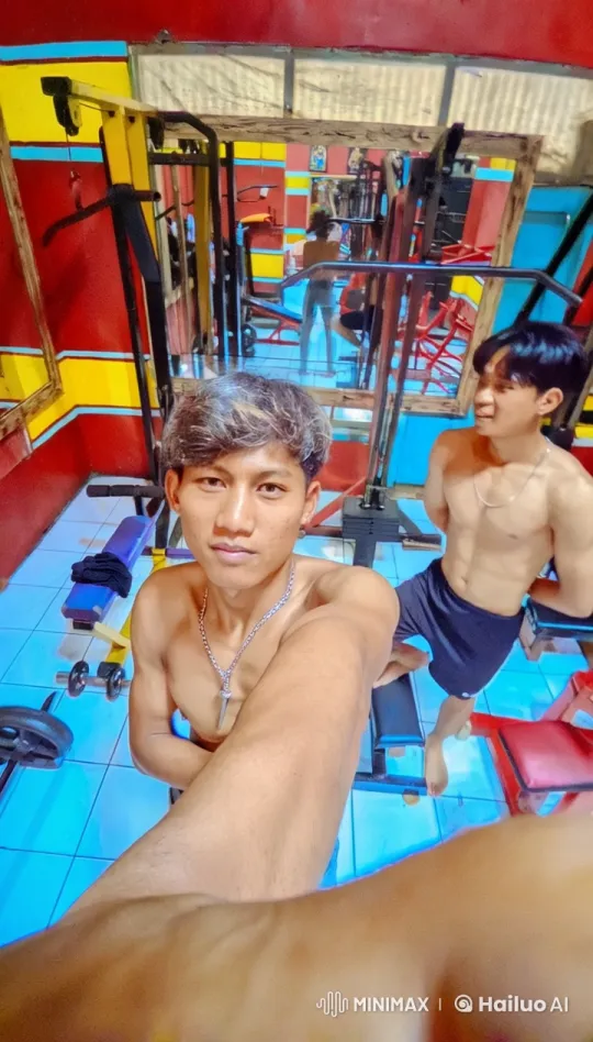 Dynamic Kungfu Display in Vibrant Gym Setting – AI Generated Video | Hailuo AI