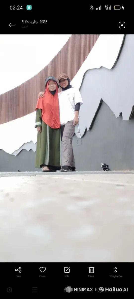 Casual Duo Displays Impressive Kungfu Skills – AI Generated Video | Hailuo AI