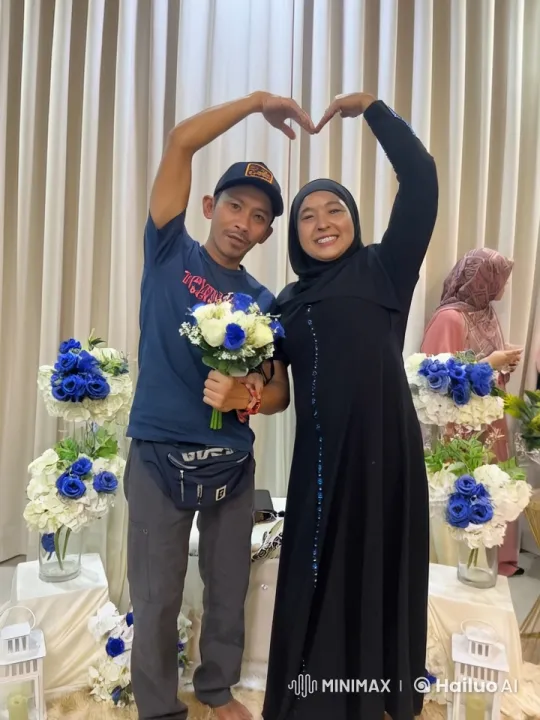 Intense Martial Arts Scene with Cap Man and Hijab Woman – AI Generated Video | Hailuo AI