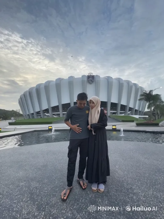 Couple Combines Romance with Playful Kung Fu in Stadium Setting – AI Generated Video | Hailuo AI