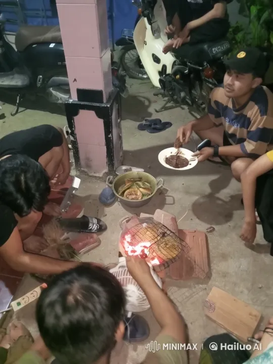 Individuals Cook, Eat, and Perform Kungfu Near Motorcycles – AI Generated Video | Hailuo AI