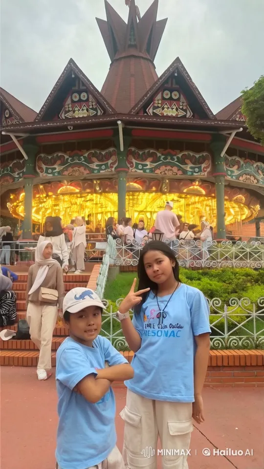 Amusement Park Kung Fu Poses with Vibrant Festivities – AI Generated Video | Hailuo AI