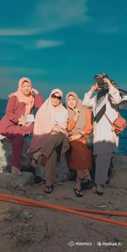 Four Women Display Martial Arts Prowess at Seaside – AI Generated Video | Hailuo AI