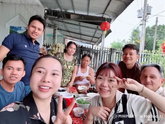Outdoor Social Gathering with Food and Drinks – AI Generated Video | Hailuo AI