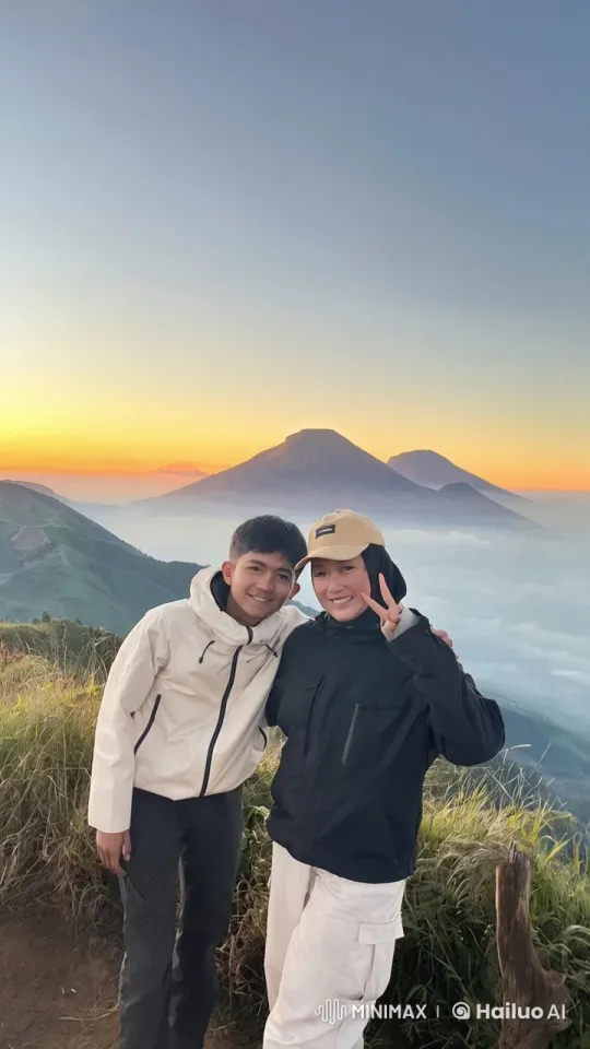 Martial Arts Display on Mountain at Sunrise – AI Generated Video | Hailuo AI