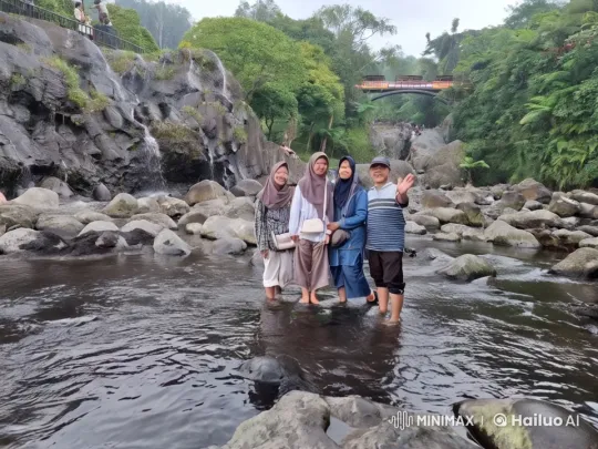 Kungfu Fight in Serene Rocky Stream – AI Generated Video | Hailuo AI