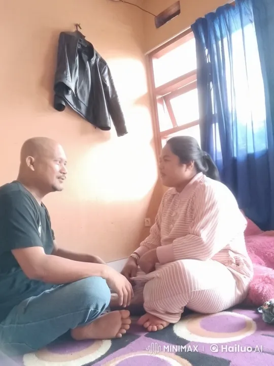 Kungfu Sparring Session in Cozy Room with Striped Pajamas – AI Generated Video | Hailuo AI