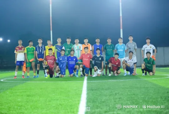 Athletes Blend Soccer and Kungfu in Nocturnal Display – AI Generated Video | Hailuo AI