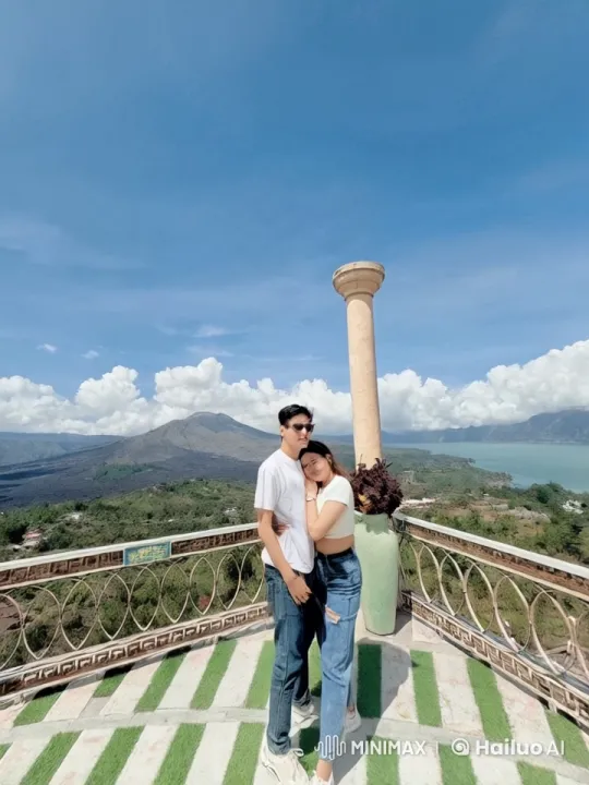 Couple Practicing Kung Fu with Scenic Mountain View – AI Generated Video | Hailuo AI
